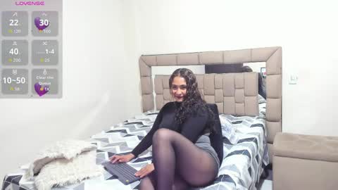 gabriela ponce online show from 04.05.26