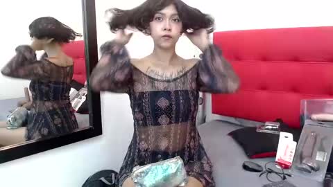 Snapshot of gabrielacortez chatting on 01.19.25 GABRIELA online show from 01.19.25