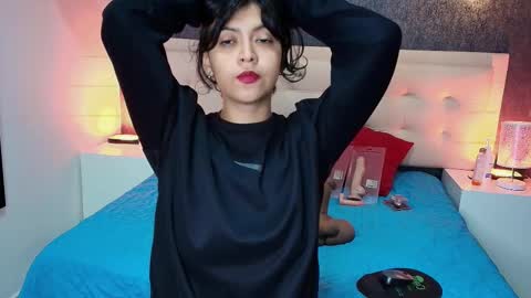 Snapshot of gabrielacortez chatting on 02.10.25 GABRIELA online show from 02.10.25