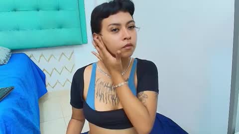 Snapshot of gabrielacortez chatting on 09.16.25 GABRIELA online show from 09.16.25