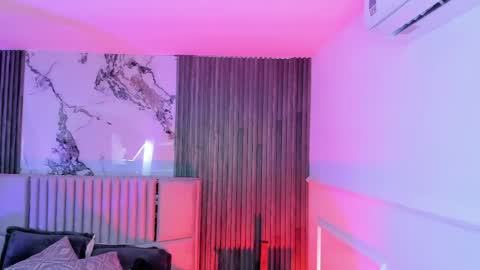 Gabriela Kassi online show from 04.07.26