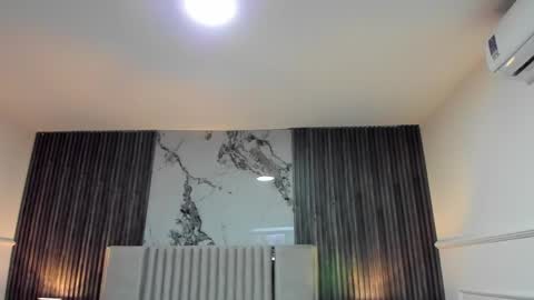 Gabriela Kassi online show from 04.19.26