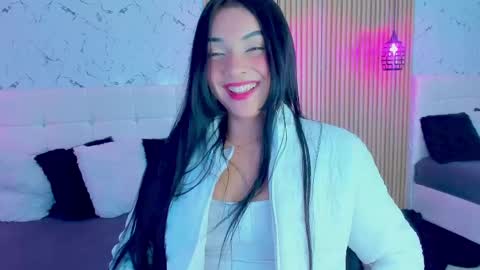 Gabriela Evans MS online show from 02.10.25