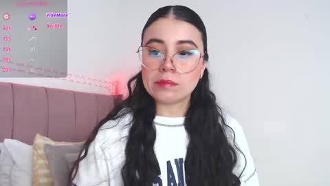 GabrielaRossa online show from 11.18.25