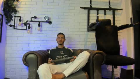 gabrieldraven online show from 10.04.25