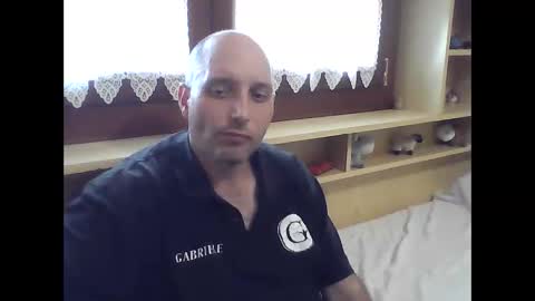 Gabriele online show from 10.15.25