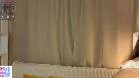 Snapshot of gabrieleleth chatting on 03.25.26 Aki online show from 03.25.26