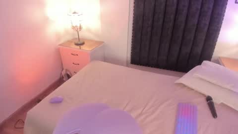 gabriella ortiz online show from 11.24.25