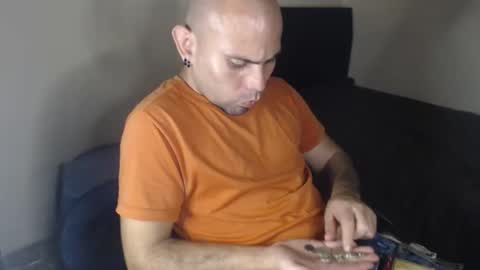 Snapshot of gabrielle_ramirez chatting on 02.08.26 Gabriel online show from 02.08.26