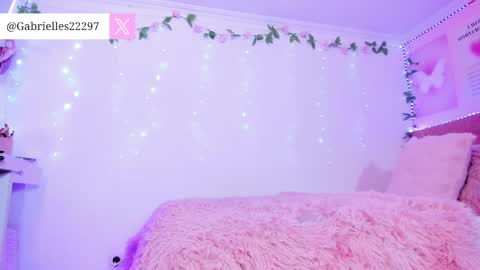   online show from 04.11.26