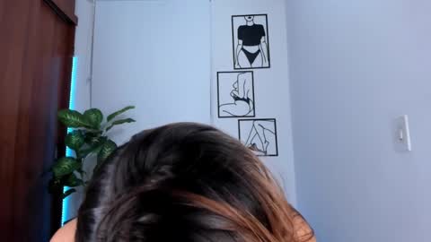 Snapshot of gaby_girl chatting on 12.04.24 online show from 12.04.24