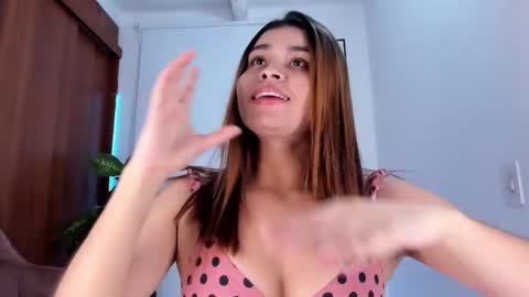 Snapshot of gaby_girl chatting on 01.26.25 online show from 01.26.25