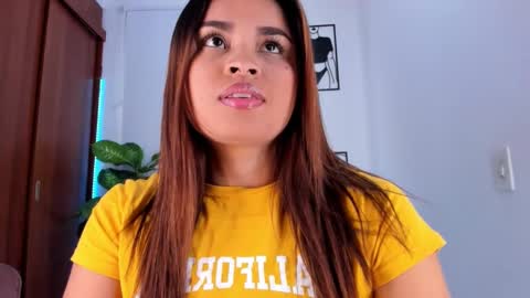 Snapshot of gaby_girl chatting on 03.05.25 online show from 03.05.25