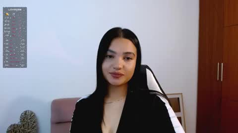 My name is Gabriela.. nice to meet you thumbs up please its very important to me online show from 10.06.25