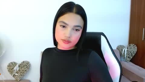 My name is Gabriela.. nice to meet you thumbs up please its very important to me online show from 10.17.25