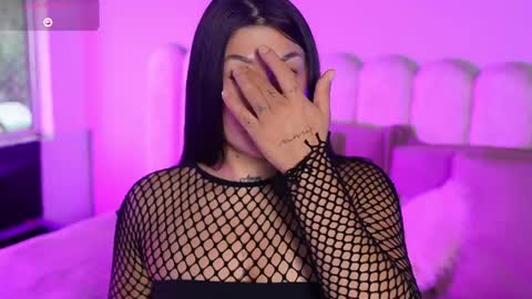 Snapshot of gaby_star69 chatting on 11.15.25 Aleja online show from 11.15.25