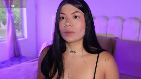 Snapshot of gaby_star69 chatting on 11.29.25 Aleja online show from 11.29.25