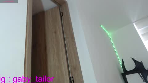 Gaby online show from 11.05.25