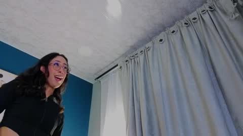 Gaby online show from 10.22.25