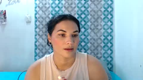 Snapshot of gabysot chatting on 11.26.25 gabysot online show from 11.26.25