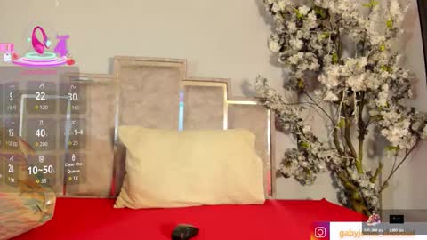 gabyyjones online show from 11.27.25