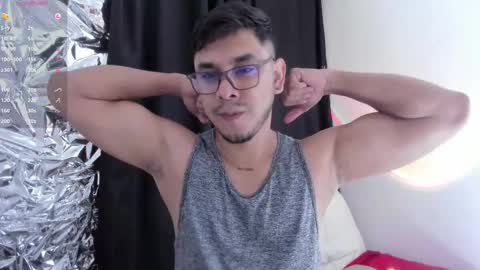 Snapshot of gadiel_edric chatting on 11.06.25 Gadiel online show from 11.06.25