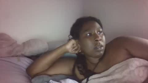 Snapshot of gaeabunny chatting on 02.20.25 gaeabunny online show from 02.20.25