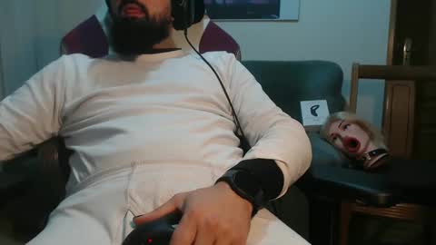 Snapshot of gag0nmyc0ck chatting on 12.18.24 your master online show from 12.18.24