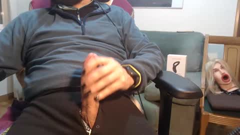 Snapshot of gag0nmyc0ck chatting on 01.13.25 your master online show from 01.13.25