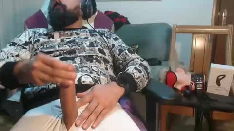 Snapshot of gag0nmyc0ck chatting on 11.09.25 your master online show from 11.09.25