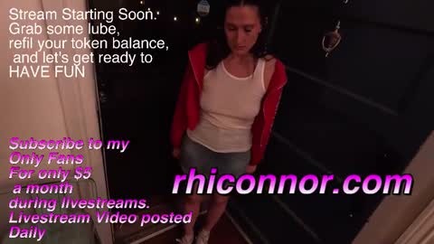 Rhi Connor   online show from 10.23.25