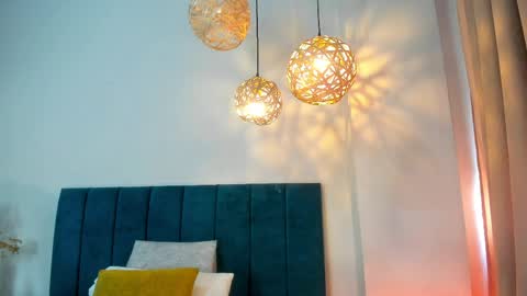 GahiaBelucci online show from 04.04.26