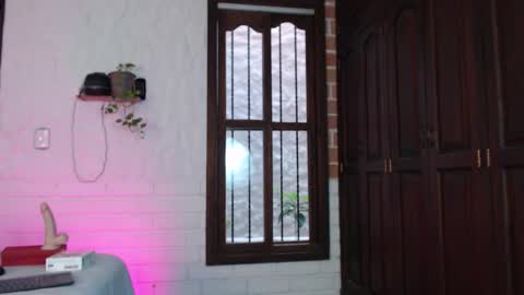 Lenna 3 online show from 11.12.25