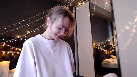 My name Lou 3 online show from 12.05.25