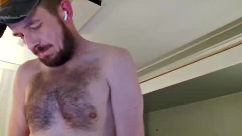 Snapshot of gaotter chatting on 11.21.25 GAotter online show from 11.21.25