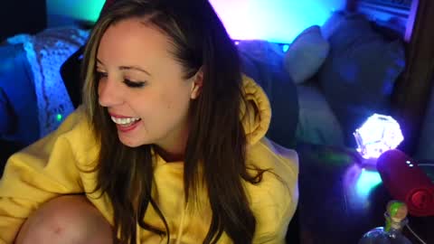 Snapshot of garagesex22 chatting on 02.05.25 Jenna - be back MONDAY night. online show from 02.05.25