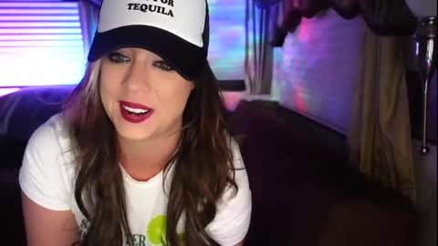 Snapshot of garagesex22 chatting on 02.27.25 Jenna - be back MONDAY night. online show from 02.27.25