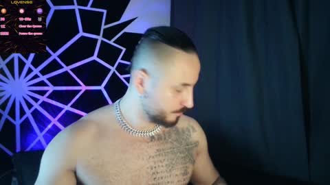 Snapshot of garbel09 chatting on 01.21.25 Chris Dont forget to gift me thumb up Its very important to me and makes me happy AF online show from 01.21.25