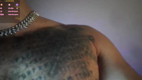 Snapshot of garbel09 chatting on 01.25.25 Chris Dont forget to gift me thumb up Its very important to me and makes me happy AF online show from 01.25.25