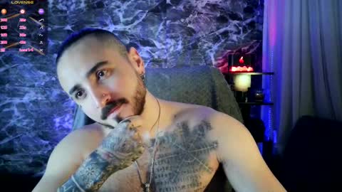 Snapshot of garbel09 chatting on 03.04.25 Chris Dont forget to gift me thumb up Its very important to me and makes me happy AF online show from 03.04.25