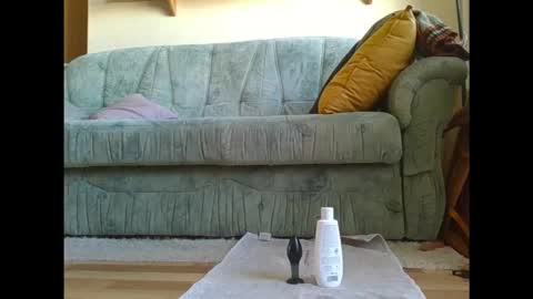 Snapshot of garfield42 chatting on 10.13.25 Garfield online show from 10.13.25