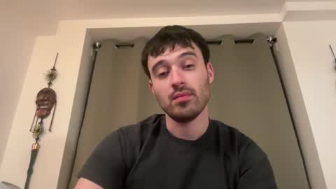 Snapshot of gargoyle_blog chatting on 10.26.25 Gargoyle online show from 10.26.25