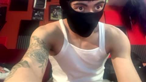 Snapshot of garotodrumon chatting on 03.14.26 garotodrumon online show from 03.14.26