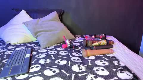 Snapshot of gasai_usagi_gh chatting on 10.03.25  Usagi  online show from 10.03.25