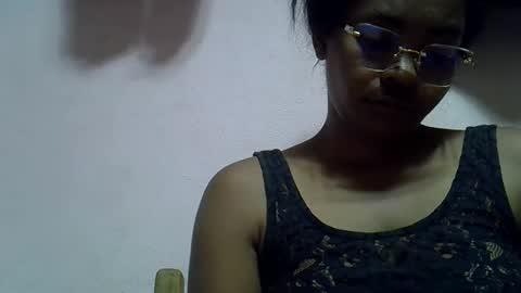 Snapshot of gasielah chatting on 04.22.26 gasielah online show from 04.22.26