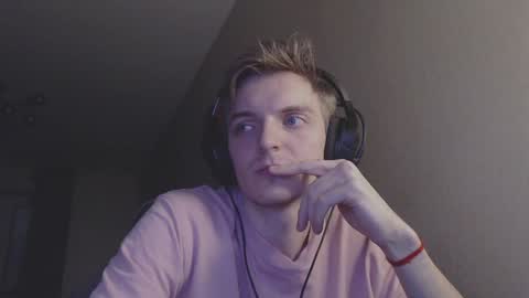 Snapshot of gasturfahe chatting on 12.02.24 gasturfahe online show from 12.02.24