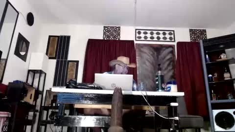 Snapshot of gatewaylaptop2019 chatting on 10.05.25 gatewaylaptop2019 online show from 10.05.25