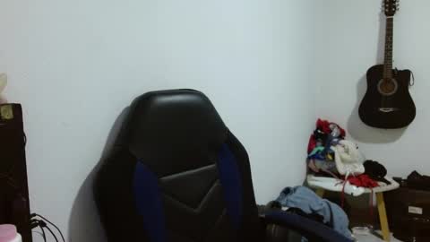 Snapshot of gatika_sexy chatting on 05.16.26 katia online show from 05.16.26