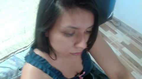 Angela leal online show from 01.28.25