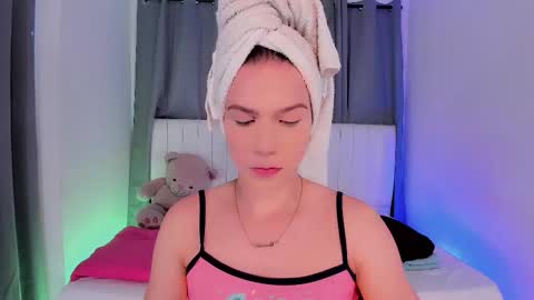 Vnecis Marn online show from 02.28.26